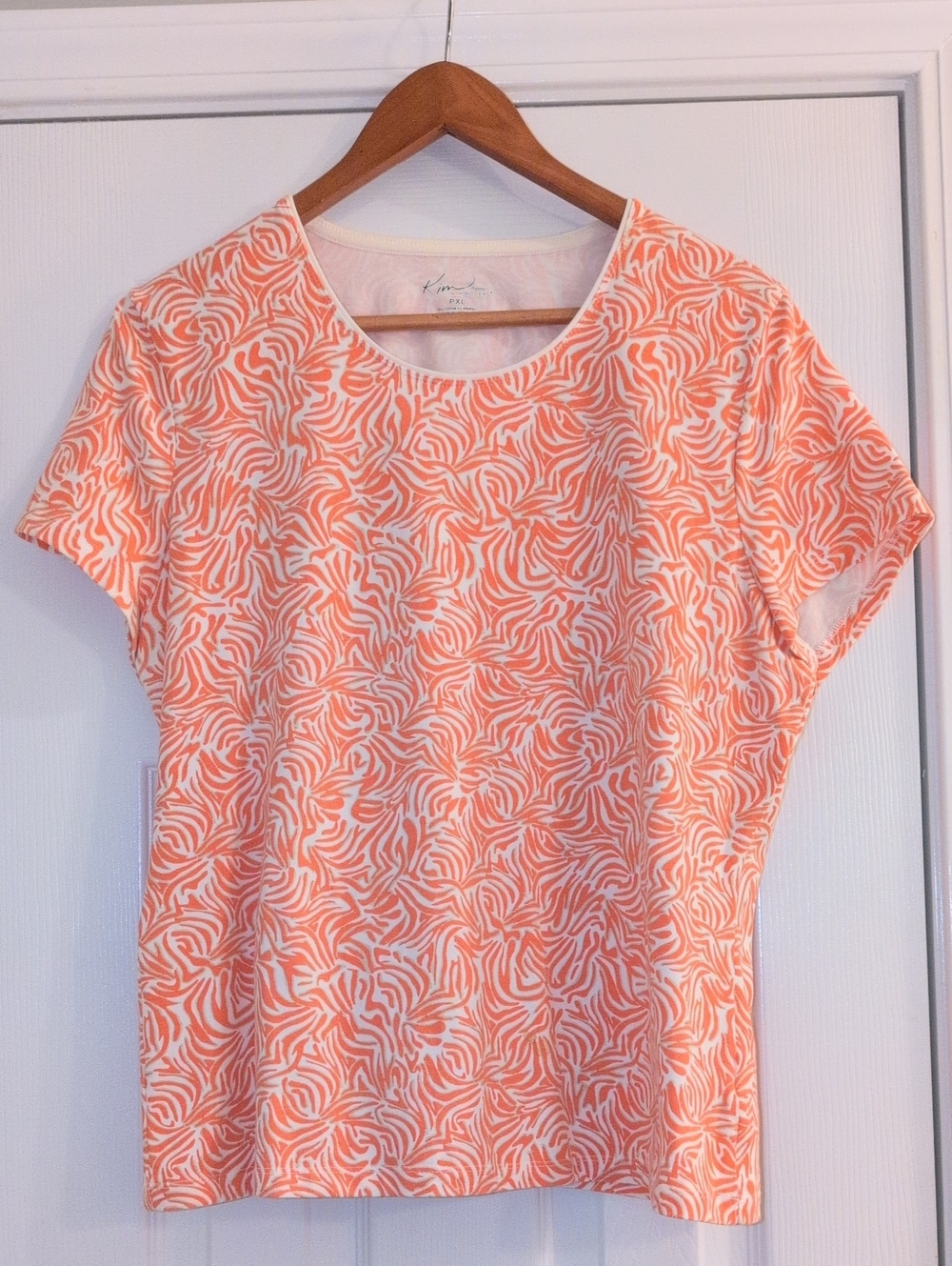 Kim Rogers Coral and White Short Sleeve Crewneck Top